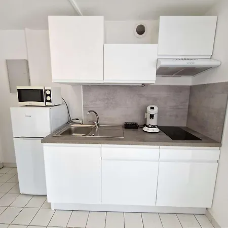 En Bord De Avec Piscine, Terrasse Et Parking Prive - Fr-1-387-67 * 马瑟伊兰