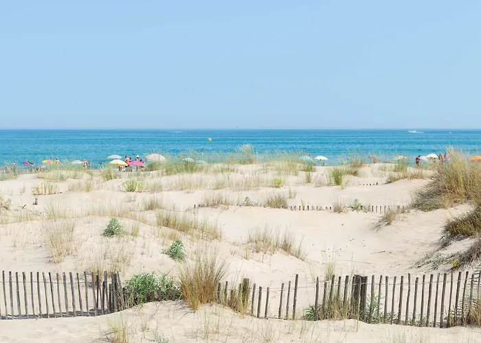 En Bord De Avec Piscine, Terrasse Et Parking Prive - Fr-1-387-67 *