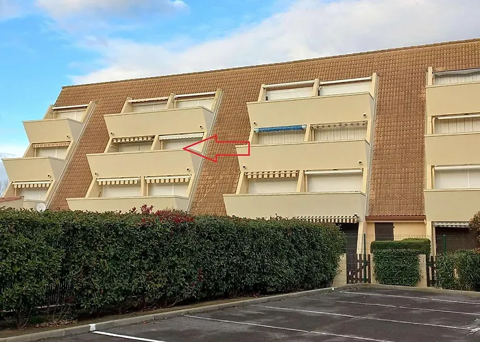 Apartment En Bord De Avec Piscine, Terrasse Et Parking Prive - Fr-1-387-67 Marseillan (Herault)